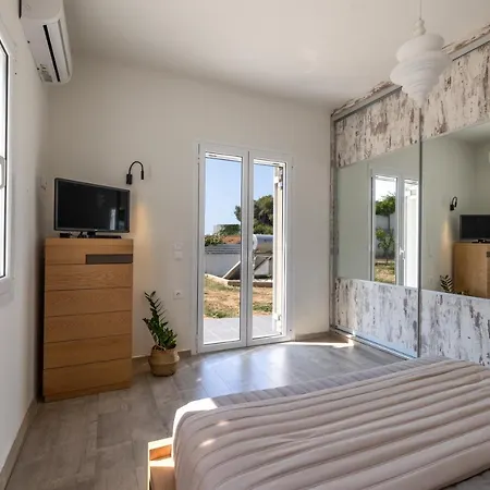 Amy's Seaside Oasis Argostoli (Kefalonia)